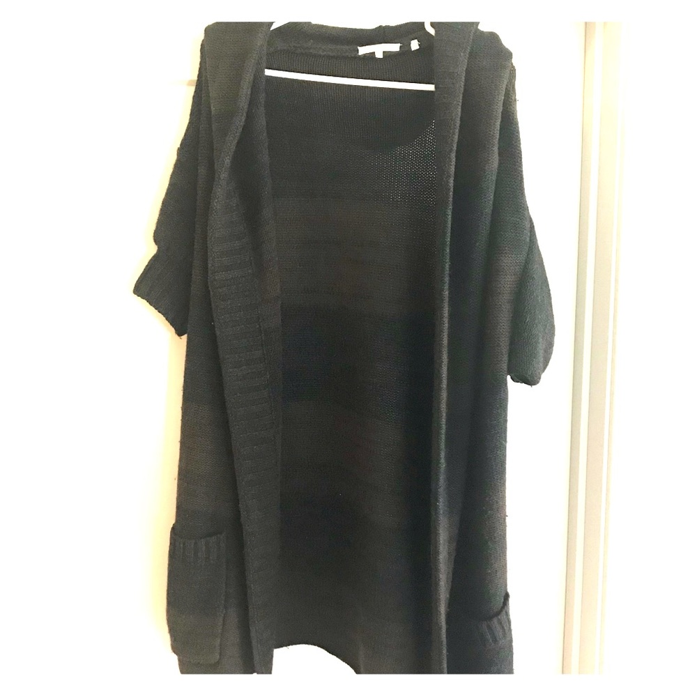 VINCE sweater